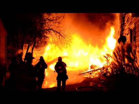 U-Crest FD Garage Fire - 206 Clover Pl