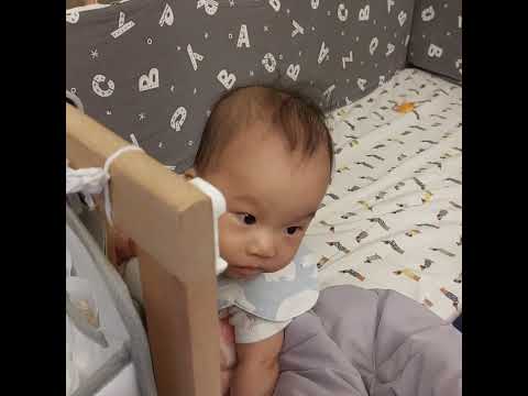 3/23很認真看吸塵器😆6M27D
