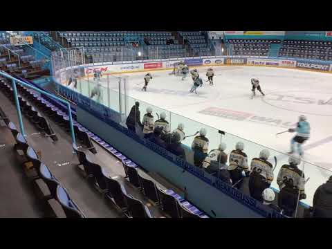 Pelicans Turkoosi 1 AAA - Ilves Islanders 1.12.19 3. Erä Isku Areena