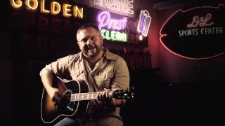 Gibson Austin Backroom Bootleg Sessions - Mike Ethan Messick - Serenade