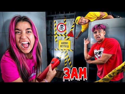 DESCOBRIMOS UMA PORTA SECRETA NA MANSÃO *Abrimos ?