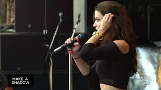 Meg Myers - Make a Shadow Live Lollapalooza subtitles HD