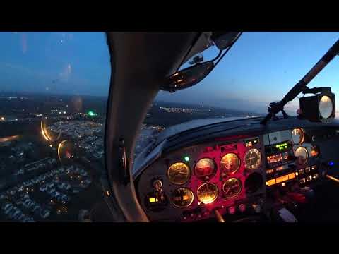 Mooney M20C Evening pattern Flight!