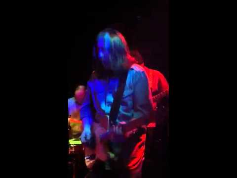 johnny trama dub apocalypse