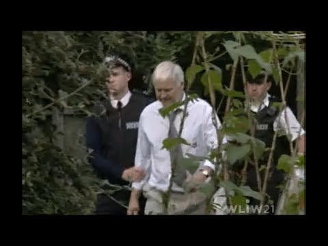 EastEnders - Derek takes the blame for Martin growing weed (18th Aug -1st Sept 2003)