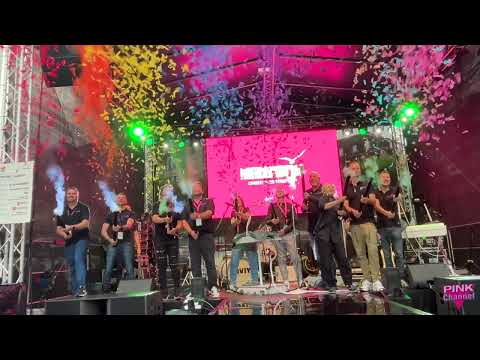 CSD Hamburg 2025 Eröffnung des Strassenfests auf dem Hamburger Rathausmarkt