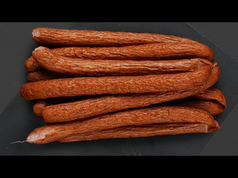 Würstchen, die man einfach zu Hause zubereiten kann (Cabanossi)