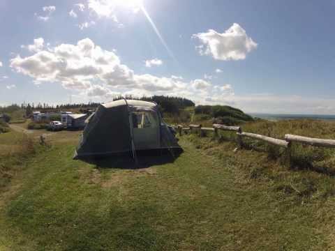 LetCamp.dk - Outwell Birdland 3 rejses i blæsevejr af en person.