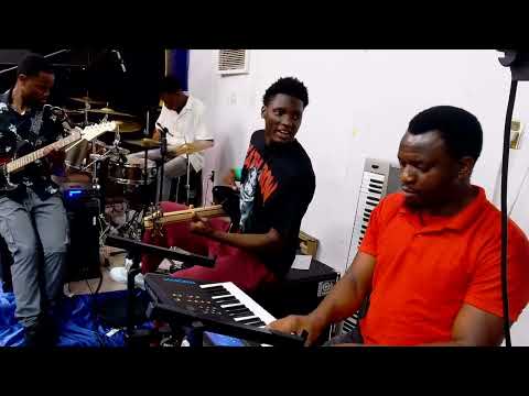 Leve men w devan majeste