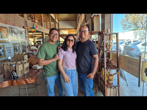 VLOG DE VIAGEM, com meus irmãos, de Ibitira a Barreiras 🚗✨ O restaurante com exposição Vintage.