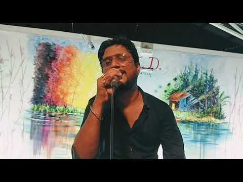 Rahul mere rang mein rangne wali 