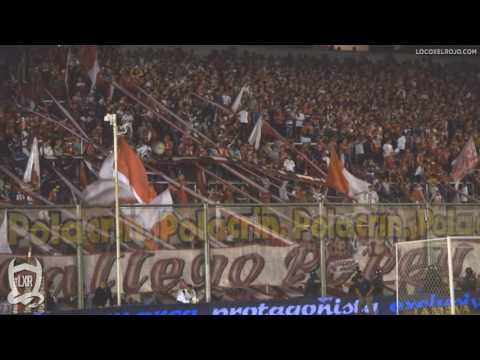 "Independiente 0 - 2 Atl. Tucuman | La hinchada." Barra: La Barra del Rojo • Club: Independiente