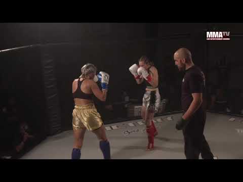 Elise Watson VS Sarah Hallworth Victory Fights - 3, Brighton Sussex