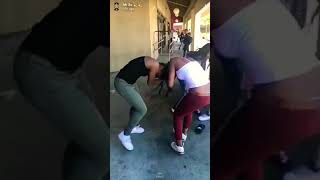 Black girls fighting (donkey punch)
