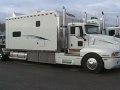 Exceptionally BIG KW ~ T600 with Big 191" sleeper ...