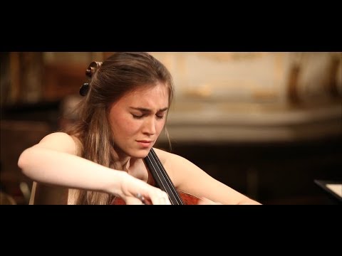 Elgar concerto (Live) for cello and symphony orchestra, Nadège Rochat