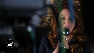 MAKING OFF - Isabelle Boulay: « Fin octobre, début novembre. »