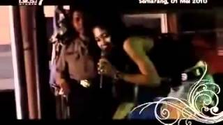 Download lagu Dangdut Koplo Goyang Hot, Reza Lawang Sewu Madu Tiga mp3 Download lagu Dangdut Koplo Goyang Hot, Reza Lawang Sewu Madu Tiga mp3