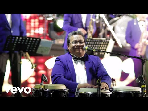 Los Internacionales Váskez De Rolando "El Tiburón" - Las Viejas Son Mejores (En Vivo)