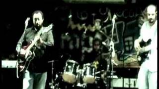 "The Band" in Traps (Back) Bar - The Thrill Is Gone (Live)