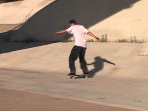 EN ROUTE Clip of the week # 11- Donnie Moran "Now thasss paper!"