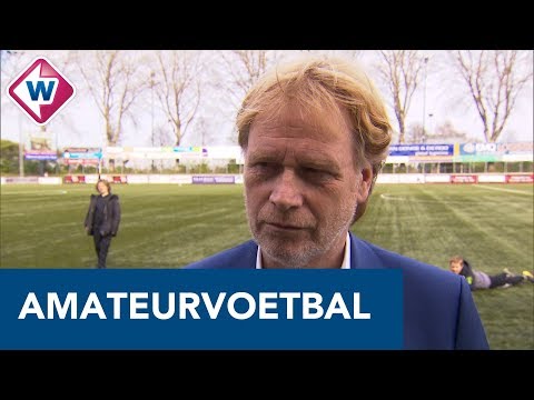 Felle Barendrecht-coach Jack van den Berg: 'Het is gewoon Comedy Capers' - OMROEP WEST SPORT