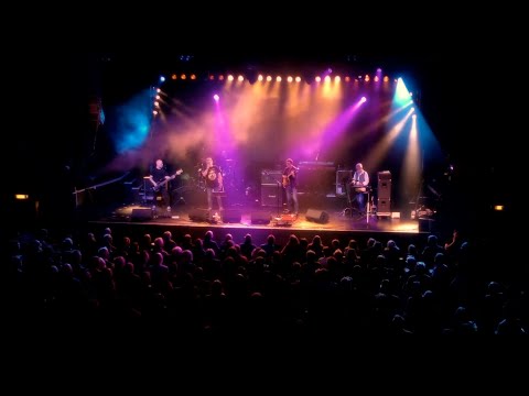 LEGACY PILOTS - Ghosts of the Ocean (Live)