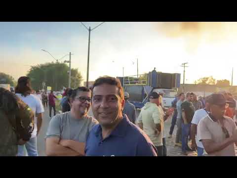 Manifestação: BR 101 é interditada.