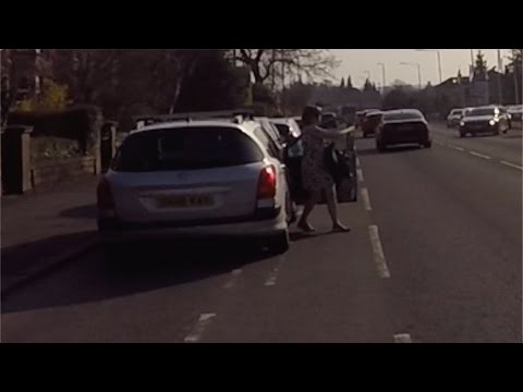 DoorZone Cycle Lane... (@GlasgowCC)