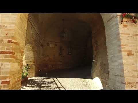 Monte Vidon Combatte piccolo Castello Medievale Marche