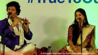 Kaushiki Chakraborty singing Rangi Sari live ,Hcl concerts Gurgaon 2017