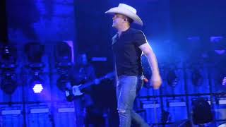 Justin Moore Robbin&#39; Trains Live November 2016