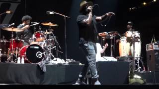 The Roots - Without A Doubt & Dynamite! (Live)