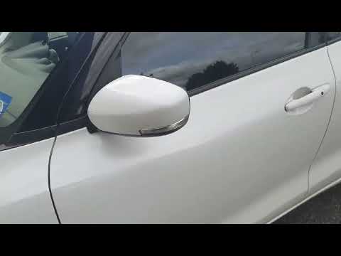 Suzuki Swift 1.2 Hybrid SZ5 MT - Image 2