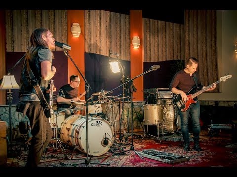 YUCA live in the RER Sound Lab - Anthem of need