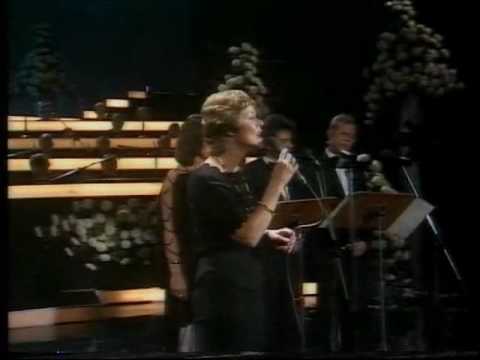 ANITA KERR singers Nothing's Gonna Changes