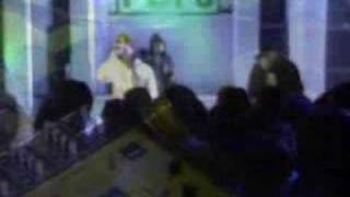 UNKLE ft Ian Brown - Be There Live on TOTP