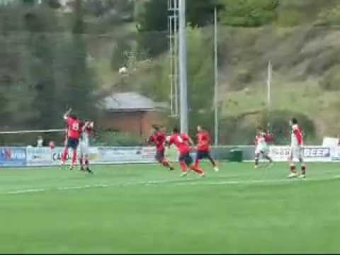 2º GOLAZO de tonio del roces AL NARCEA cadete 10 10 2009