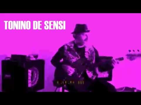 Tonino De Sensi plays 