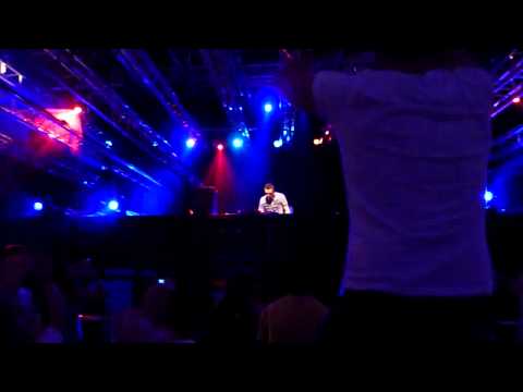 Dennis Sheperd plays Above & Beyond - Sun & Moon (Dennis Sheperd Remix) @ ASOT 550 Den Bosch 5/7