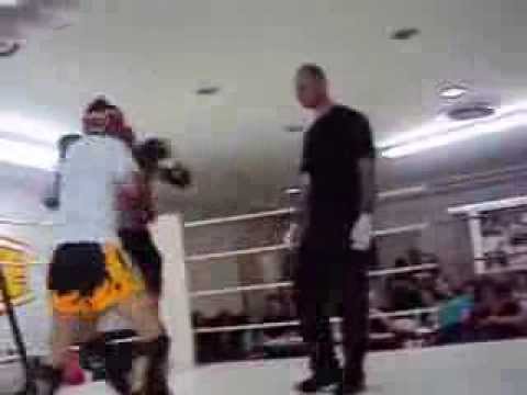 Thai-Boxe KO 9 Kelvin x Guilherme 2 round