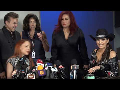 ANA BÁRBARA UNE A MAJO AGUILAR A SU BANDIDOS TOUR