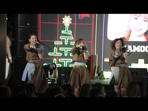 Last Idol Thailand - LAST AI YOROSHIKU @ Arcade Christmas Tree Light Up Celebration 2023.11.15