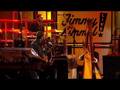 download lagu mp3 mp4 Erykah Badu Jimmy Fallon, download lagu Erykah Badu Jimmy Fallon gratis, unduh video klip Erykah Badu Jimmy Fallon