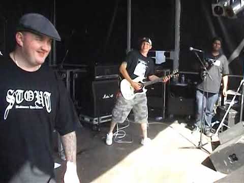 2006 08 27 Six ft Ditch @ Ieperfest Belgium 2006