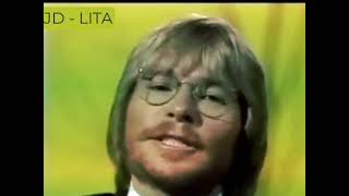 John Denver up close and personal singing &quot;My sweet lady&quot; 1977