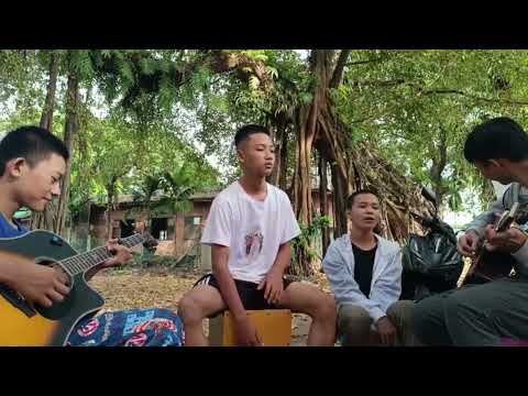 #လမ်းဘေးမှာရှိသည်  House Sparrow band #လူငယ်