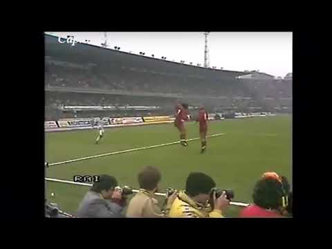 Juventus - Roma 3 1 (85/86) Nel dubbio, da 30 anni, favoriscono sempre la juve