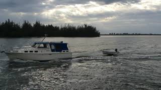 Albin 27