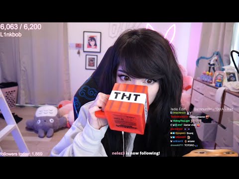 Reddit Emiru